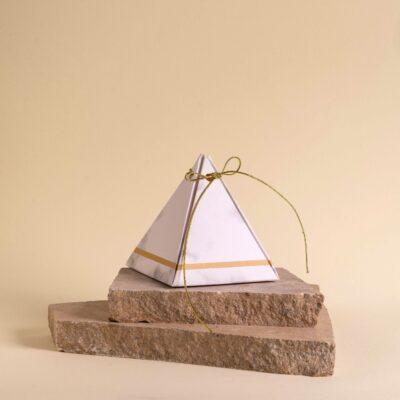 Μπομπονιέρα με θέμα Marble πυραμίδα - Image 1