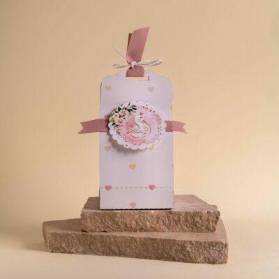 Μπομπονιέρα βάπτισης αρωματικό κερί με θέμα τον κύκνο - Image 1