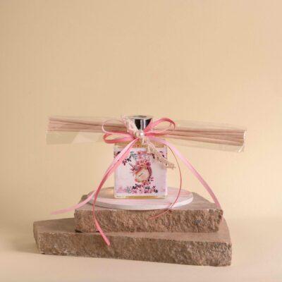 Μπομπονιέρα βάπτισης αρωματικό χώρου με θέμα τον μονόκερο σε ξύλινη βάση - Image 1