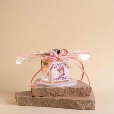 Μπομπονιέρα βάπτισης αρωματικό χώρου με θέμα τον μονόκερο σε ξύλινη βάση - Image 2