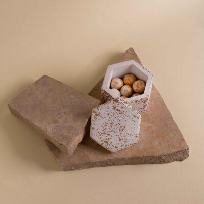 Κεραμική μπιζουτιέρα λευκή με χρυσό - Image 3